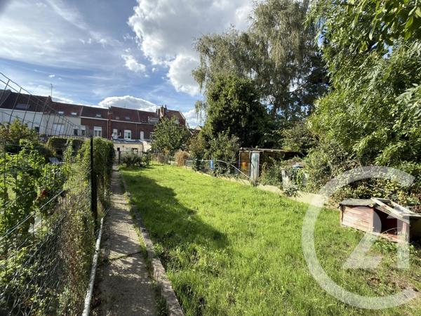 Maison à vendre  4 pièces - 110 m 2   HELLEMMES LILLE  - 59