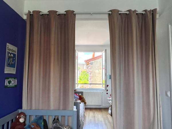 Montreuil (93100) Charmante maison familiale avec Cour et terrasse !