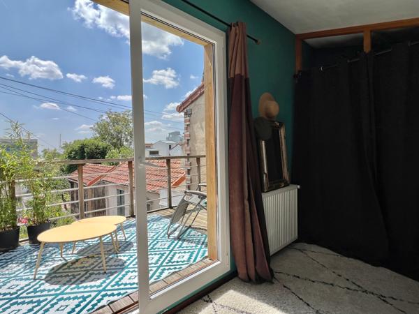 Montreuil (93100) Charmante maison familiale avec Cour et terrasse !