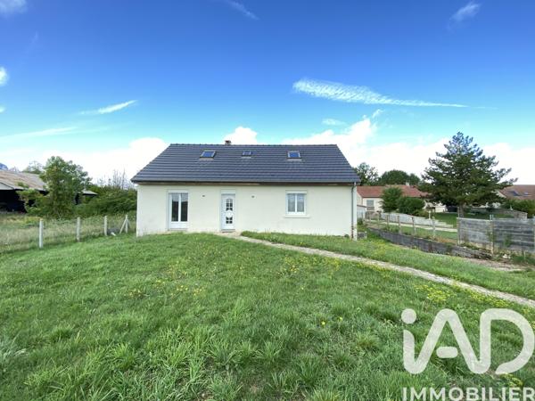 Maison à vendre 5 pièces 93 m² Saint-Hilaire-sur-Puiseaux