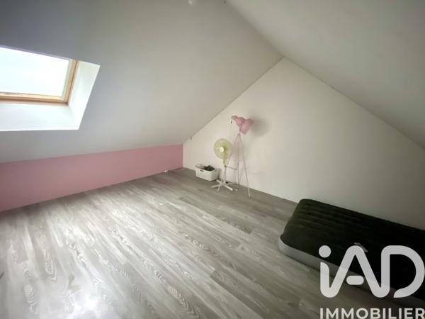 Maison à vendre 5 pièces 93 m² Saint-Hilaire-sur-Puiseaux