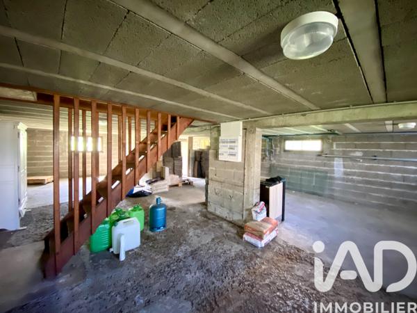 Maison à vendre 5 pièces 93 m² Saint-Hilaire-sur-Puiseaux
