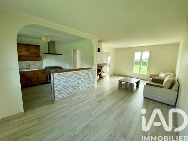 Maison à vendre 5 pièces 93 m² Saint-Hilaire-sur-Puiseaux