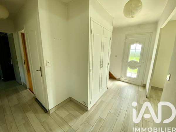 Maison à vendre 5 pièces 93 m² Saint-Hilaire-sur-Puiseaux