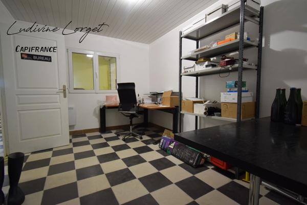 A vendre Local professionnel loué /bureau proche de EPERNAY (51)À vendre – Pressoir - cuverie -stockage -bureaux – 423m2