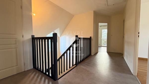 Maison Carquefou - Housseau 7 pièce(s) 140.40m² - 5 chambres