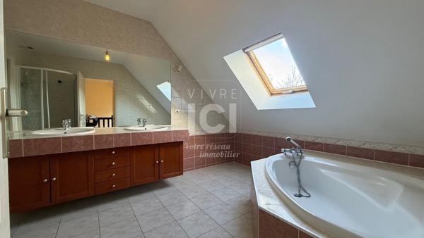 Maison Carquefou - Housseau 7 pièce(s) 140.40m² - 5 chambres