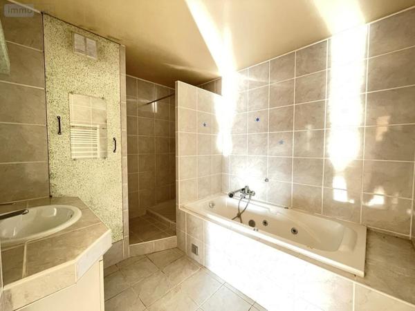 Appartement à vendre à Saint-Malo en Ille-et-Vilaine (35400), ref : 35085-832