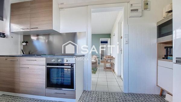 2 PIECES - DERNIER ETAGE - 2 GRANDES TERRASSES - PROCHE PLAGE