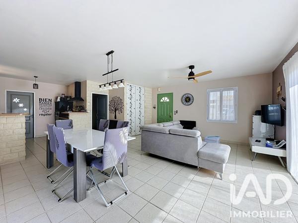 Maison à vendre 4 pièces 95 m² La Grève-sur-Mignon