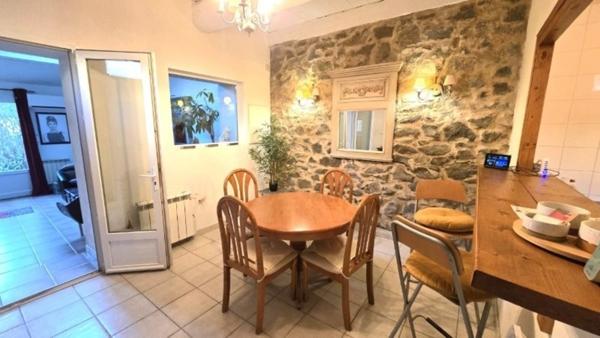 Maison à vendre 5 pièces LA REDORTE (11) 2 chambres 101 M2 habitable avec cour de 31 m2