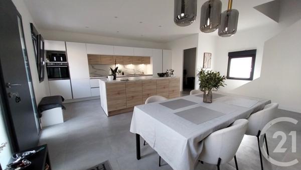 Maison à vendre  5 pièces - 133,88 m2 REYRIEUX - 01