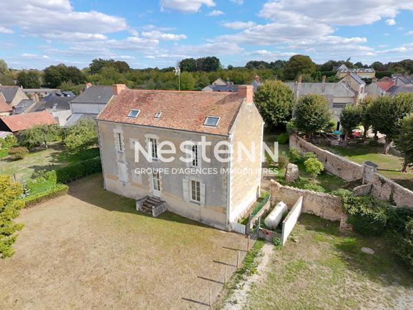 Ensemble immobilier Baugé en Anjou !