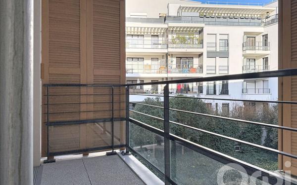 Appartement à vendre    2 pièces • 52 m2 Maisons-Alfort