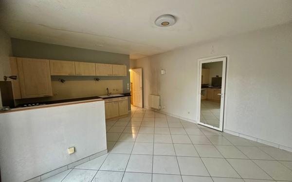 Appartement à vendre    2 pièces •  Givors