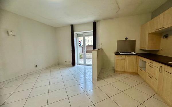 Appartement à vendre    2 pièces •  Givors
