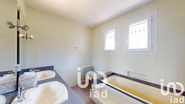 Maison à vendre 5 pièces 142 m² Tournefeuille