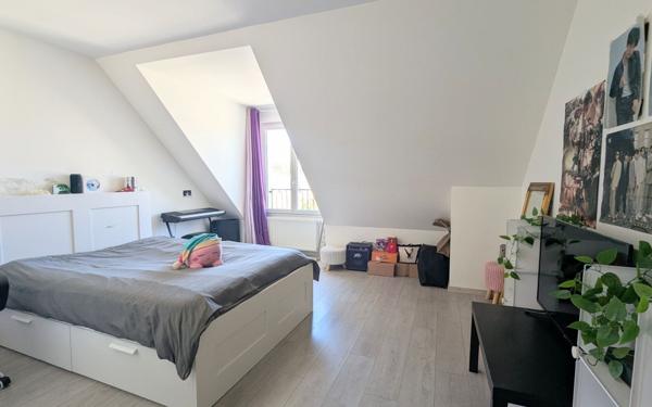 Appartement à vendre    4 pièces • 84,76 m2 Brou-sur-Chantereine