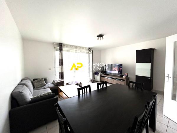 Bezons Appartement 4 pièce(s) 86 m2 €357 000 ** - Référence 4365