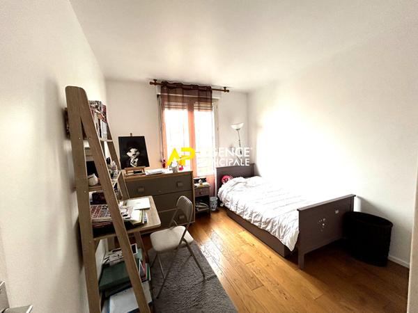 Bezons Appartement 4 pièce(s) 86 m2 €357 000 ** - Référence 4365