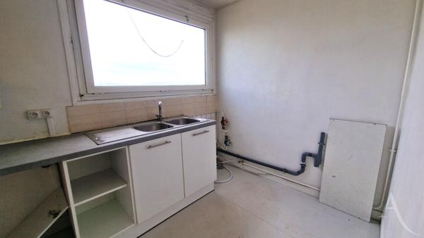 Bel appartement à Mantes La Jolie 3 pièces de 57 m² avec cave et un parking