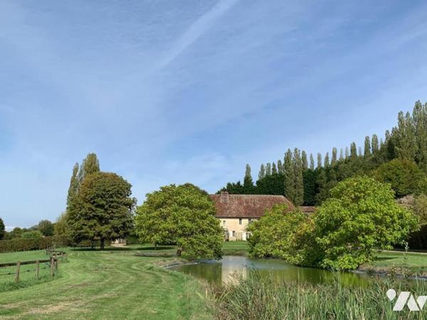 LISIEUX Nord Propriété 24ha Manoir 7 chambres, piscine, étang