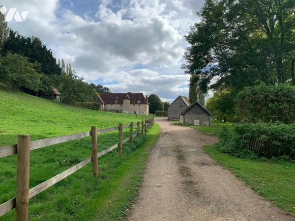 LISIEUX Nord Propriété 24ha Manoir 7 chambres, piscine, étang