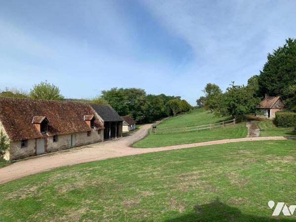 LISIEUX Nord Propriété 24ha Manoir 7 chambres, piscine, étang