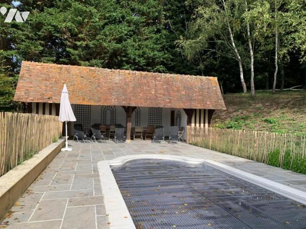 LISIEUX Nord Propriété 24ha Manoir 7 chambres, piscine, étang