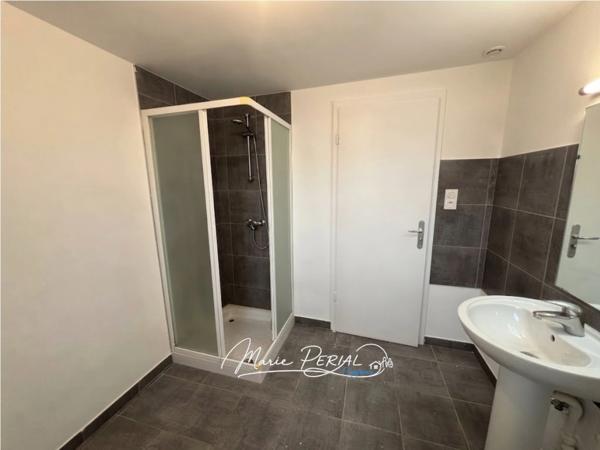 EXCLUSIVITÉ – APPARTEMENT T3 DE 90,4 M² AVEC JARDIN, ATELIER ET COMBLES AMÉNAGEABLES – FORT POTENTIEL DE VALORISATION à SERCOEUR (88600)