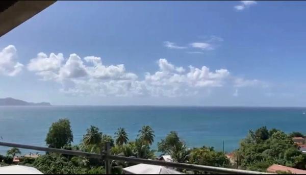 VUE MER IMPRENABLE - A VENDRE Studio à Trois Rivières