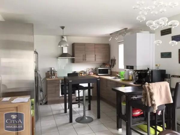 Maison à louer 4 pièces 97.8m² Cherbourg-en-Cotentin (50110)