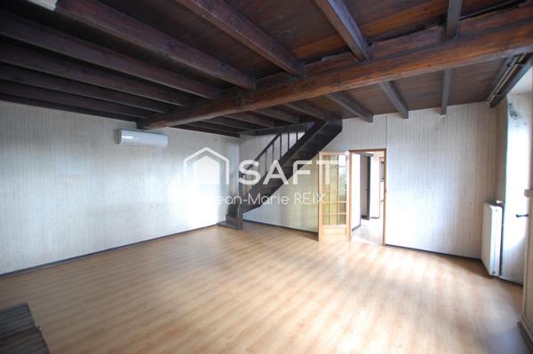 Grande maison de ville 230 m² – Fort potentiel – Jardin et grange