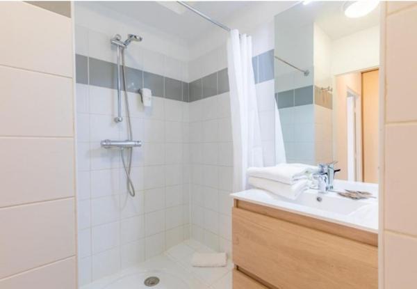 INVESTISSEMENT LOCATIF  Bourg-en-Bresse  Résidence Tourisme Appart'City Classic Bourg-en-Bresse - 6.66 % de rentabilité