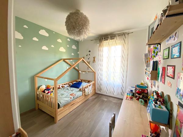 EXCLUSIVITÉ - APPARTEMENT DE 3 PIECES A VENDRE AUX CLAYES-SOUS-BOIS