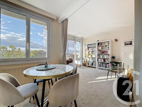 Appartement F3 à vendre  3 pièces - 65,82 m2 VERSAILLES - 78