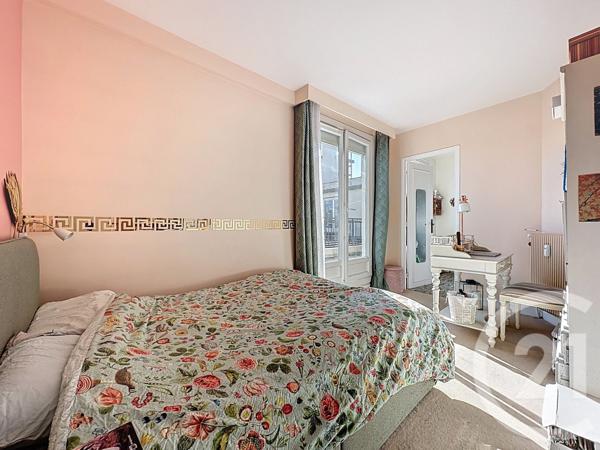 Appartement F3 à vendre  3 pièces - 65,82 m2 VERSAILLES - 78