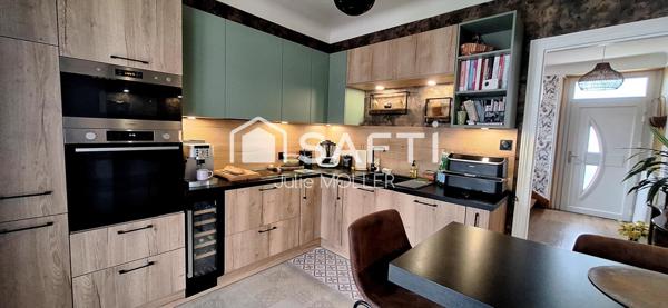 Maison familiale 4 chambres avec pergola