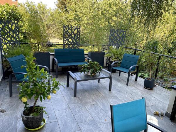 Maison familiale 4 chambres avec pergola