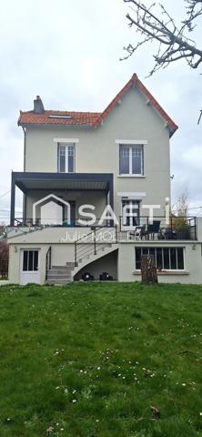 Maison familiale 4 chambres avec pergola