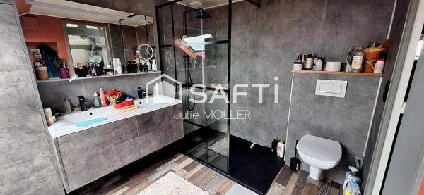 Maison familiale 4 chambres avec pergola