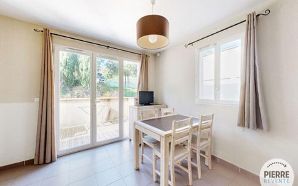 Appartement à vendre    2 pièces • 31,55 m2 Malaucène
