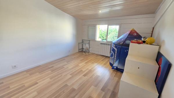 Charmante maison pierre sur SAINTE EULALIE