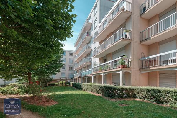 Vente appartement 6 pièces de 112.03m²