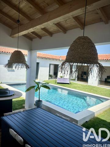 Maison à vendre 6 pièces 164 m² Le Bois-Plage-en-Ré
