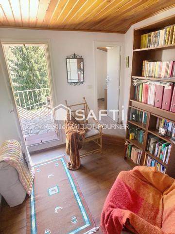 Charmante maison en pierres avec grand jardin