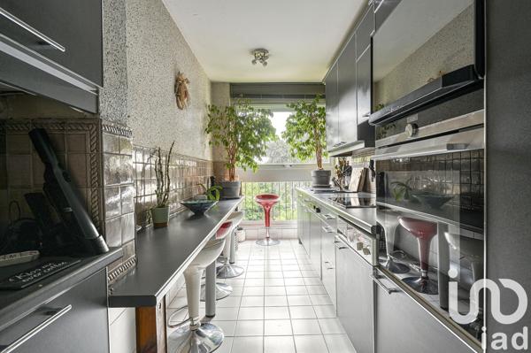 Appartement à vendre 4 pièces 95 m² Le Chesnay-Rocquencourt