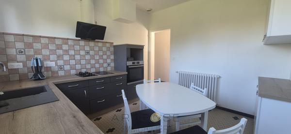 Tonneins – Appartement T3 bis meublé avec balcon, jardin et stationnement