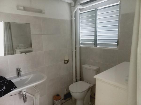 Maison à vendre 4 pièces LAMENTIN (971)