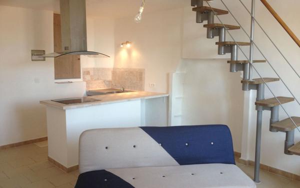 Immeuble à vendre    5 pièces • 108,76 m2 Forcalquier